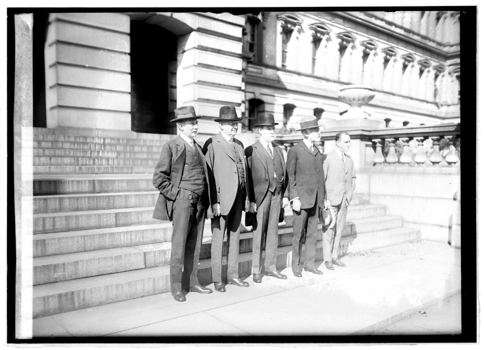 Root, Underwood, Hughes, Lodge, Miles, (12-12-21) LCCN2016845706