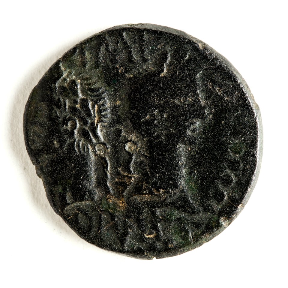 Romerskt bronsmynt med Augustus och Agrippa, 40 f.Kr - Skoklosters slott - 110667