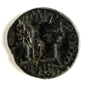 Romerskt bronsmynt med Augustus och Agrippa, 40 f.Kr - Skoklosters slott - 110667