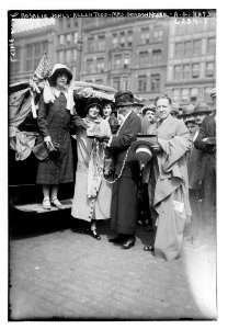 Rosalie Jones, helen Todd, Mrs. Gordon Norrie, A.G. Hayes LCCN2014717689