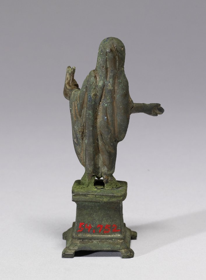 Roman - Sacrificing Priest - Walters 54752 - Back