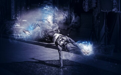 Motion dancer breakdancing photo