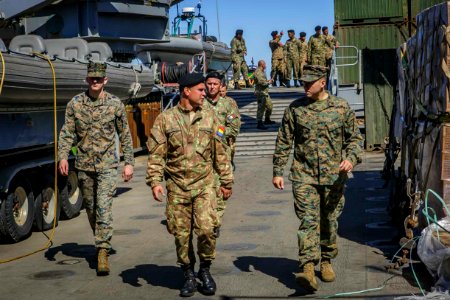 Romanian 307th Naval Infantry Battalion embarks with 26th MEU Marines aboard USS Oak Hill (42470355562)
