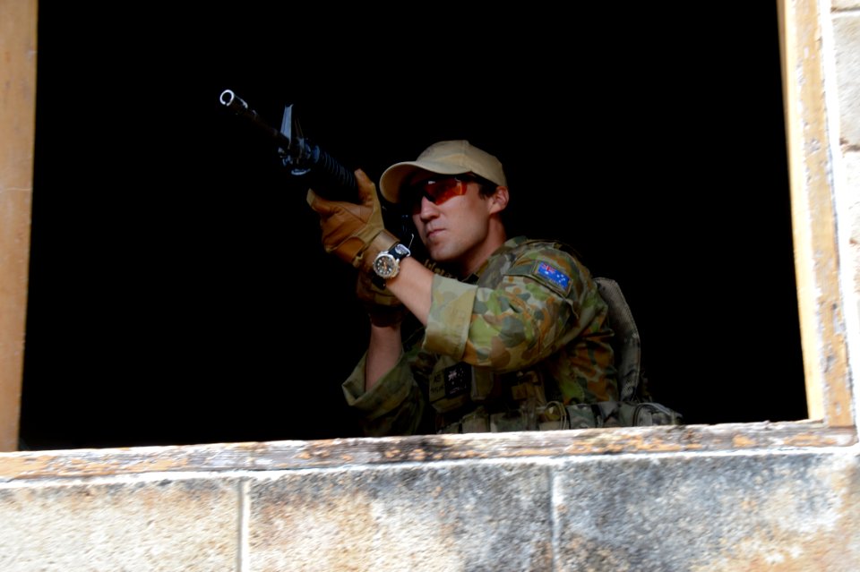 Room clearing exercises, RIMPAC 2014 140703-N-TM257-152