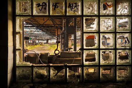 Abandoned decay lapsed