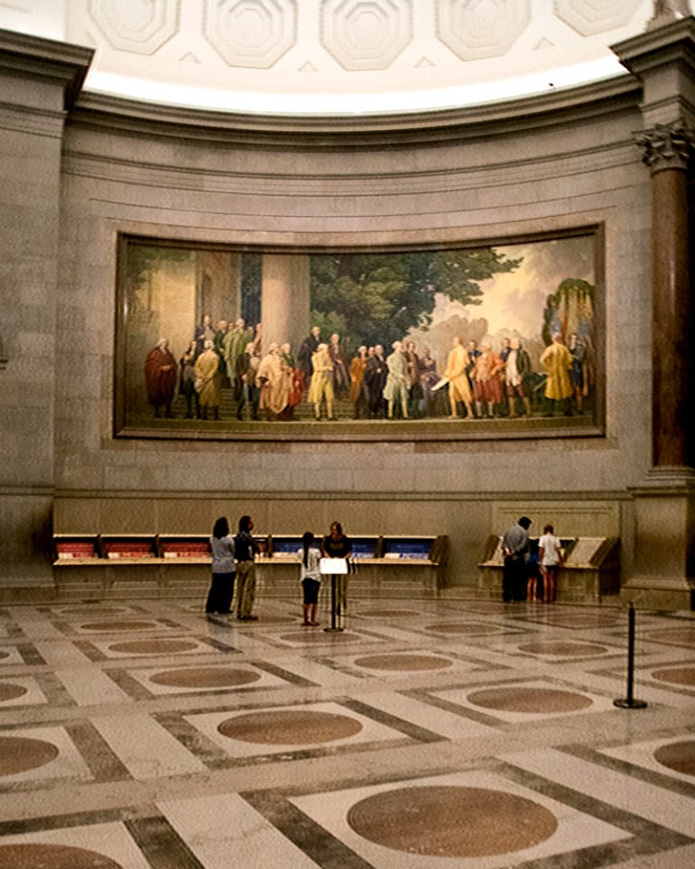 Rotunda Sleepover (19668572034)