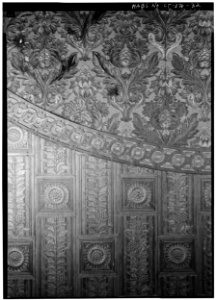 Roseland Cottage (Bowen Cottage) - Lincrusta Walton detail