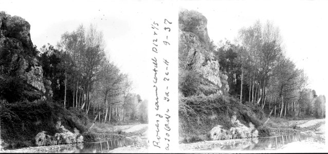 Roques i camí del castell