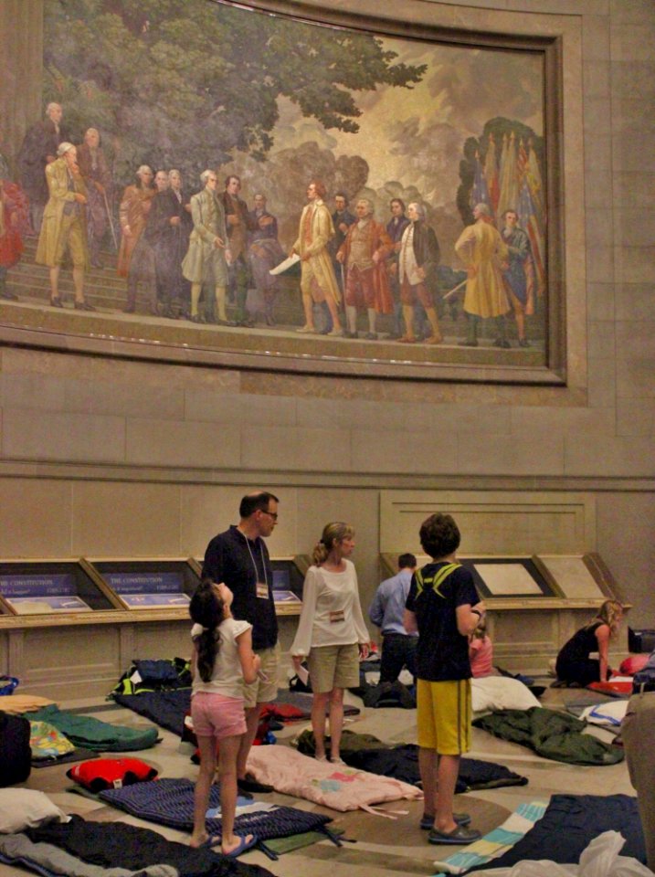Rotunda Sleepover (20297106771)