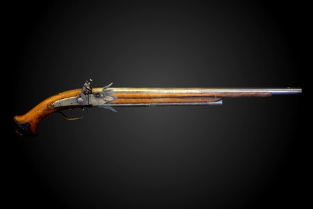 Rotating barrel pistol-Arm 1975-P8050298-gradient