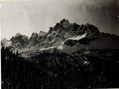 Rotwand von der Straße auf den Seikofl gesehen. (BildID 15577937)