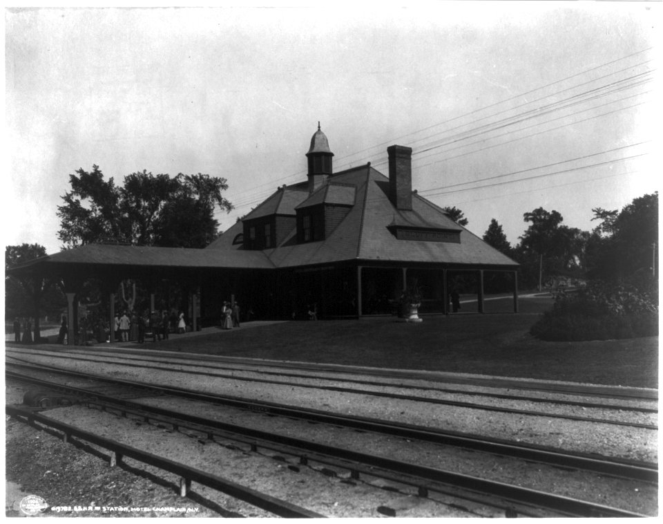 RR Station Hotel Champlain N.Y LCCN2016652739