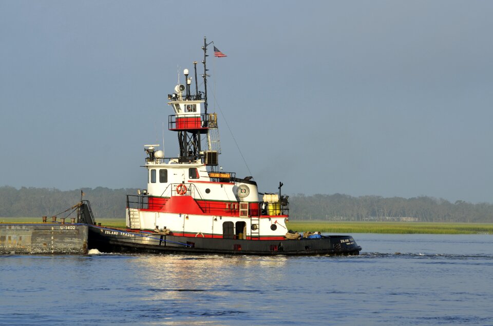 Boat tug cargo photo