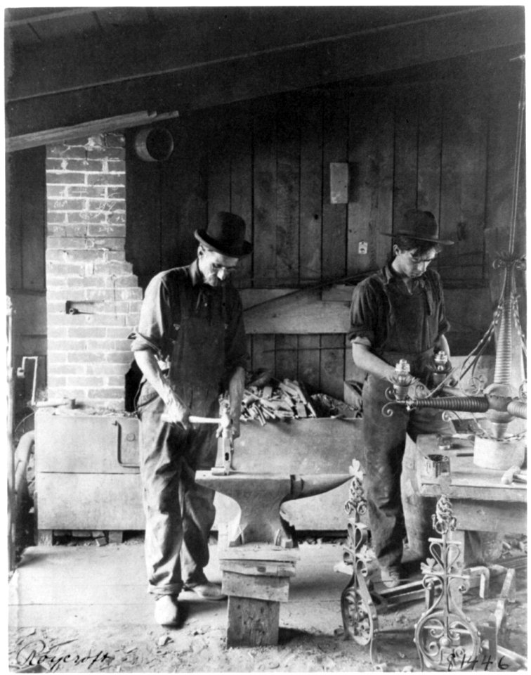 Roycroft Shop, East Aurora, N.Y. LCCN2002710477
