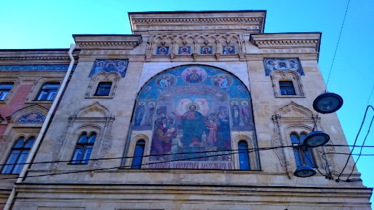 Ru-SPb-zdan-Sinoda-ikona