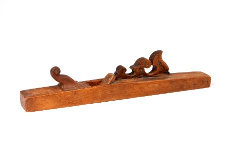 Rubank hyvel från 1650-1675 gjord av bok med handtag av valnöt - Skoklosters slott - 92550