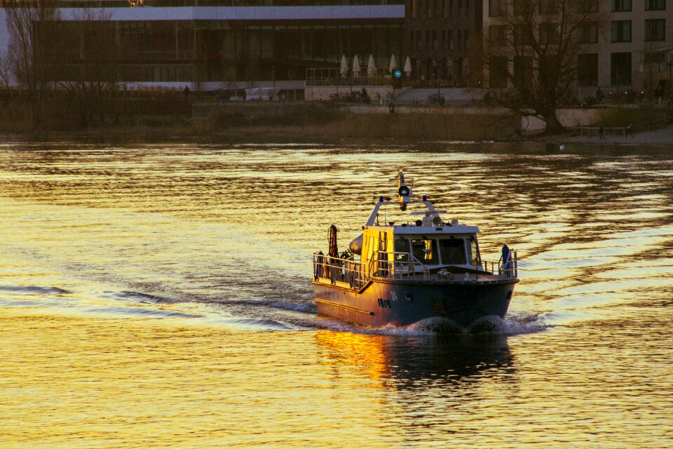 Rhine water constance