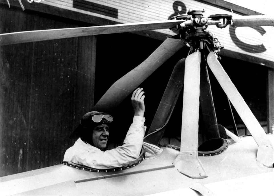 Roy Tuckett dans son nouvel autogyre