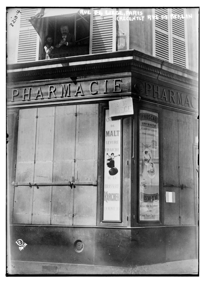 Rue de Liege, Paris (recently Rue de Berlin) LCCN2014697207