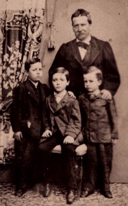 Ruggero Pascoli e figli