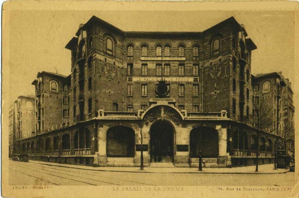Rue Charonne-Palais de la Femme 5