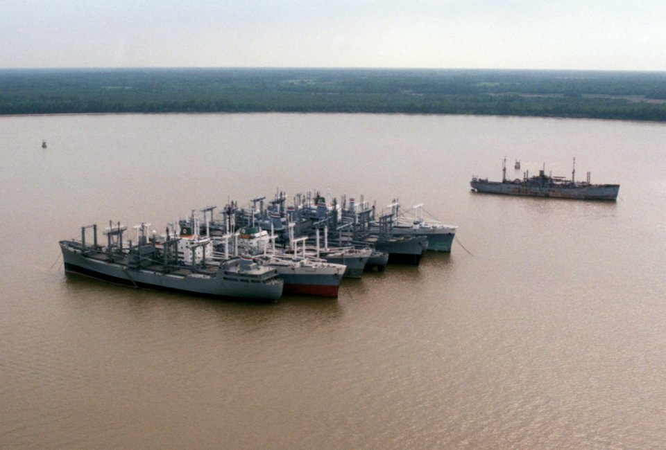RRF ships on the Elizabeth River 1987