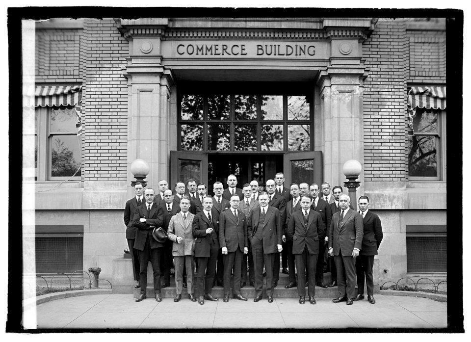Ruffer Assn. group, 4-22-22 LCCN2016846262