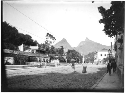 Rua das Laranjeiras - 2