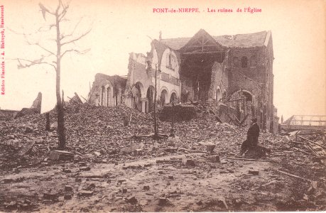 Ruine de l'église Notre Dame du Bon Secours au Pont de Nieppe (quartier de NIEPPE, France Nord) after WW1