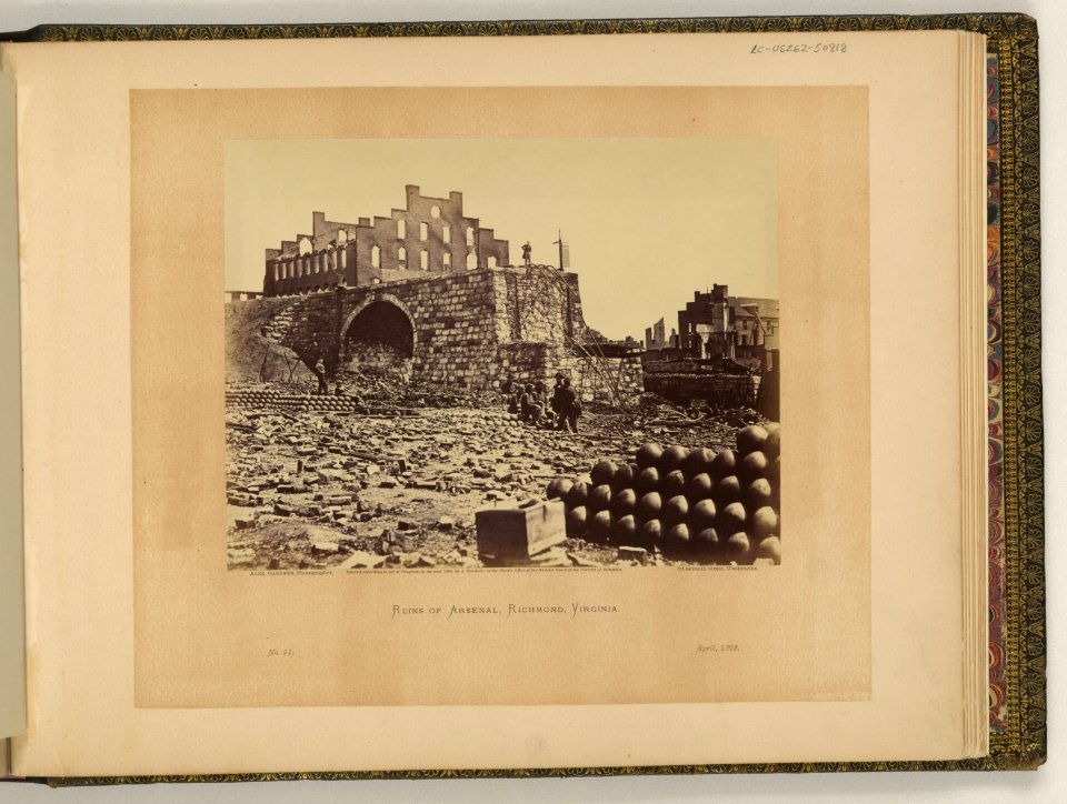 Ruins of arsenal, Richmond, Virginia - Alex. Gardner, photographer. LCCN2002713098