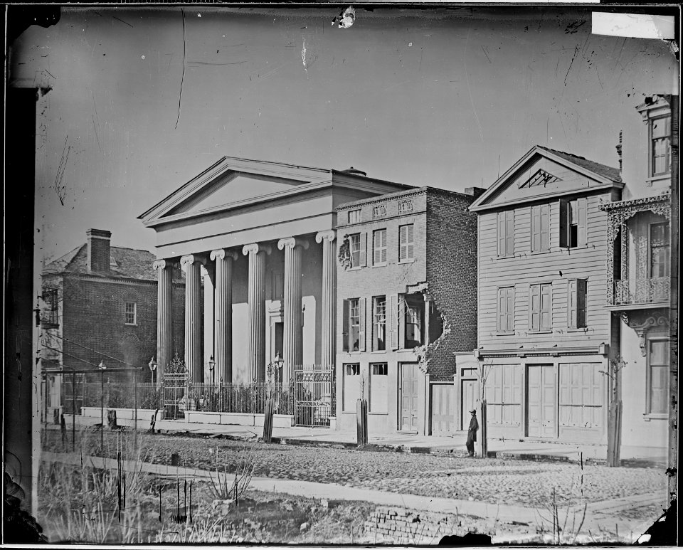 Ruins of Charleston, S.C., April, 1865 - NARA - 528996