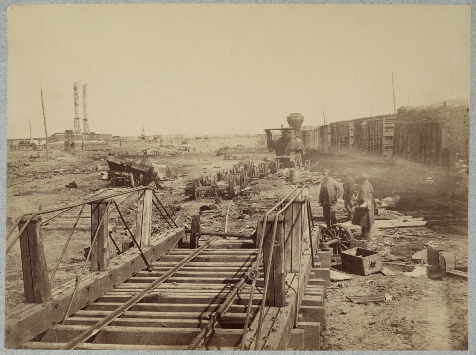 Ruins at Manassas Junction, Va. after its evacuation by Confederates, March 1862 LCCN2012649957