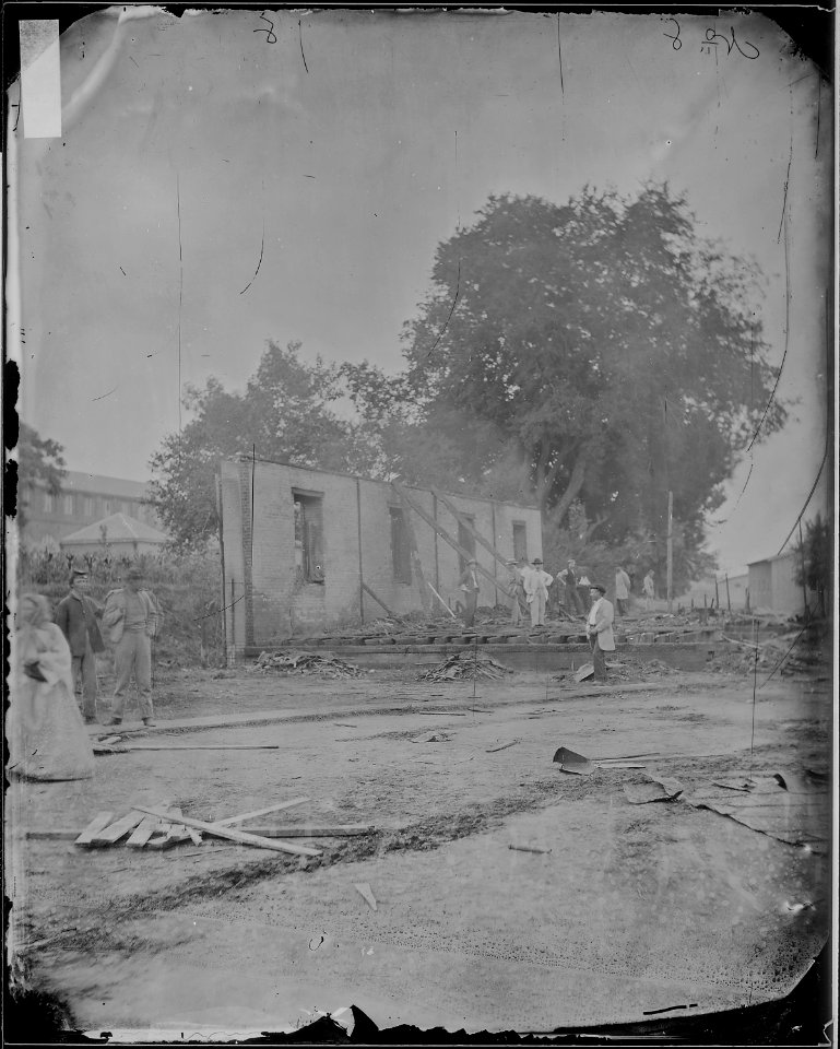Ruins of house - NARA - 525966