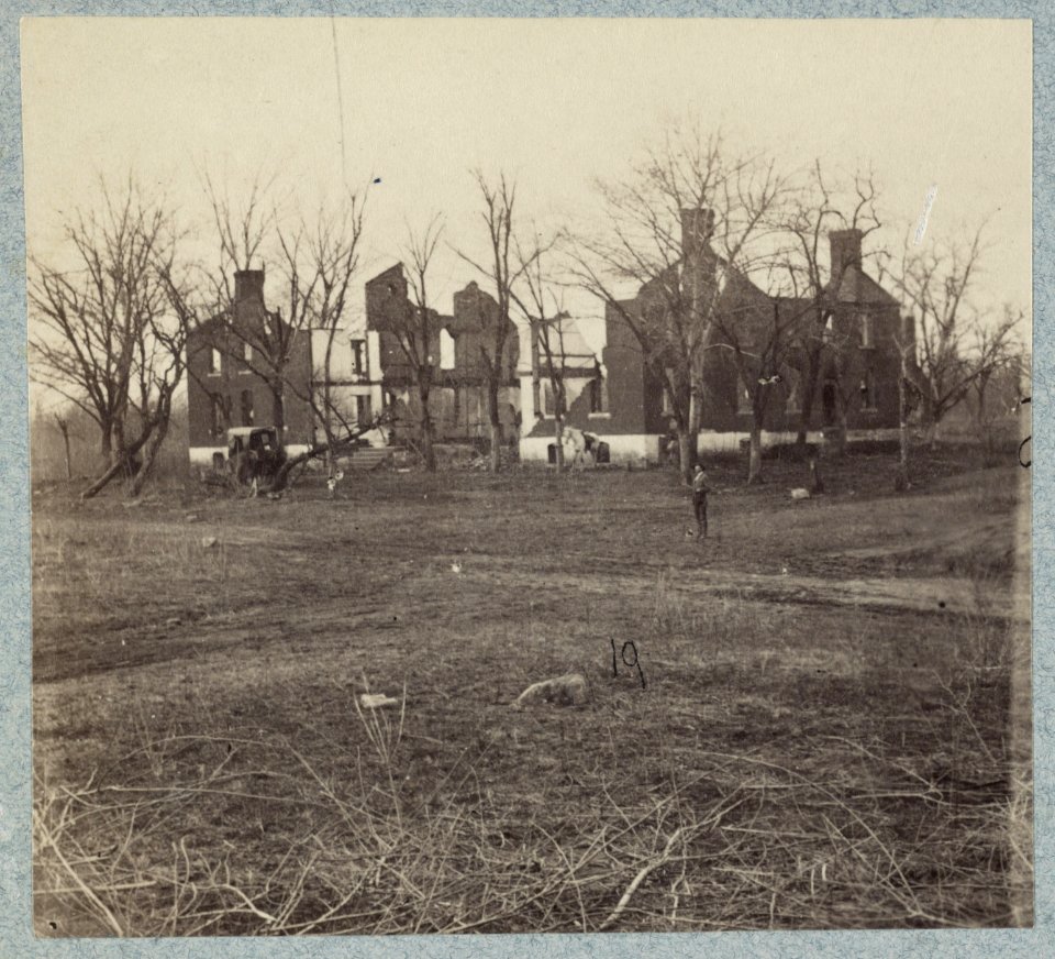 Ruins of Chancellorsville house in 1865 LCCN2012646924