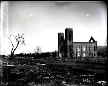 Ruins of Chinatown, Honolulu (04), photograph by Brother Bertram