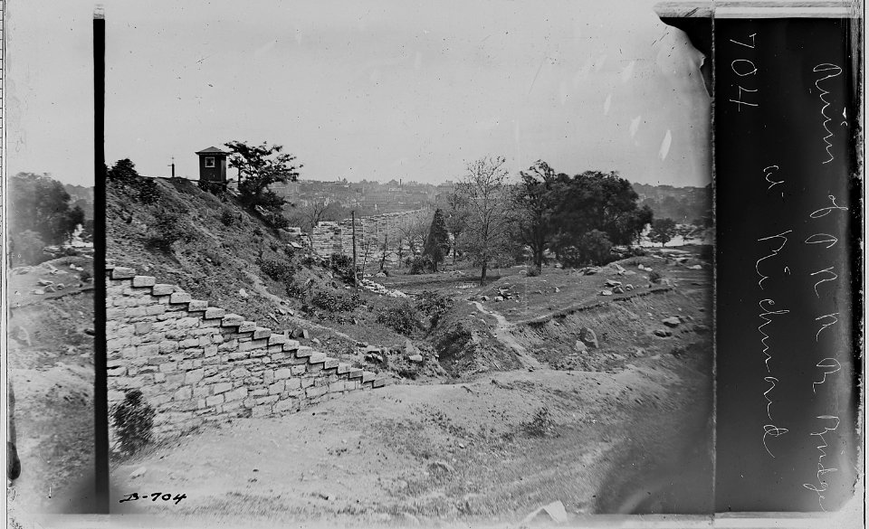 Ruins of P.R.R.R. Bridge at Richmond, Virginia (4153807272)