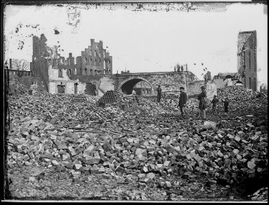 Ruins of Richmond, Va., 1865 (4167121434)