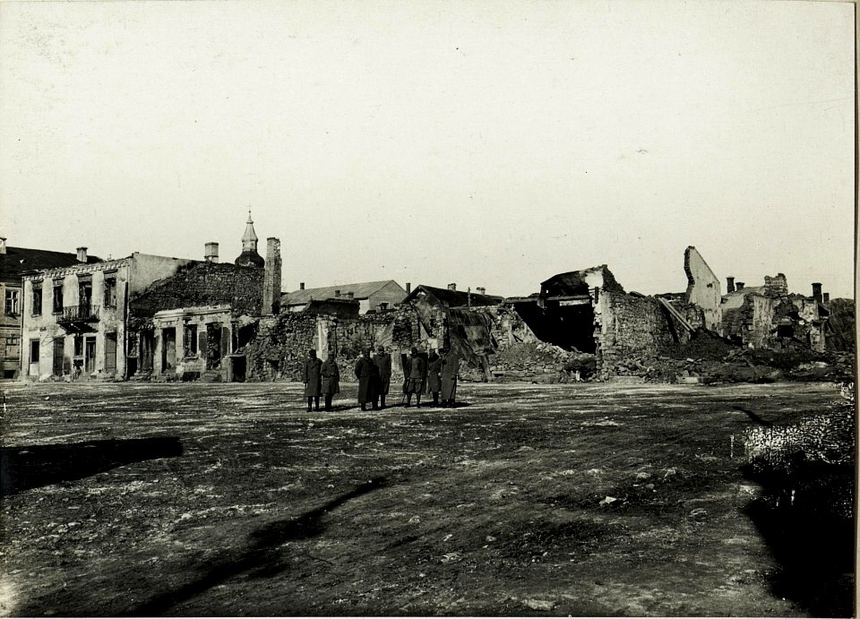 Ruinen am Hauptplatz Zaleszczyki, Süsw (BildID 15430141)