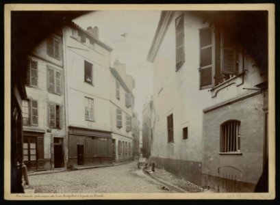Rue Caminade partie comprise entre la rue Montgaillard et la grande rue Nazareth. - FRAC31555 26Fi28