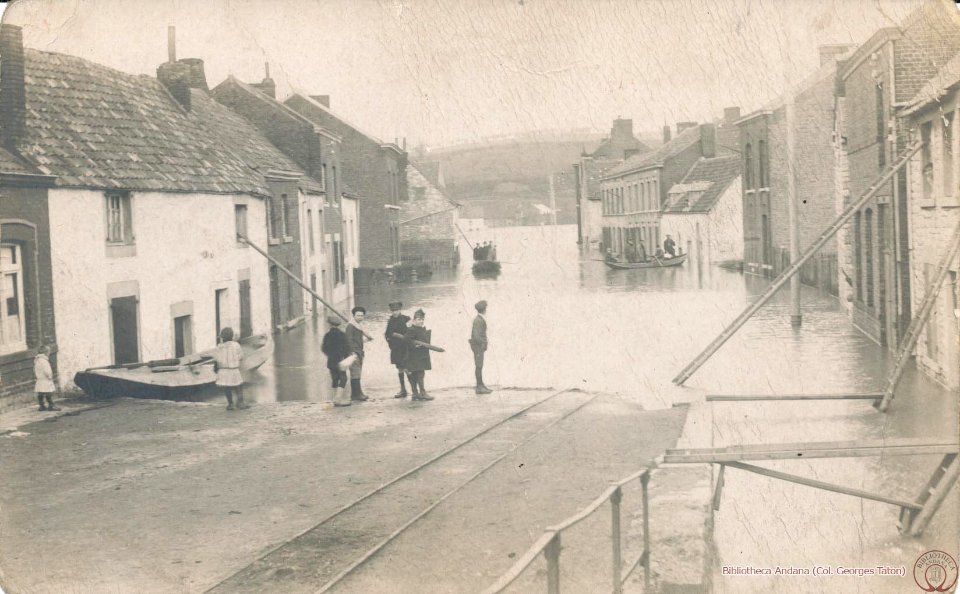 Rue de l'Eclise, Ardenne (Bibliotheca Andana, Col. Georges Taton)
