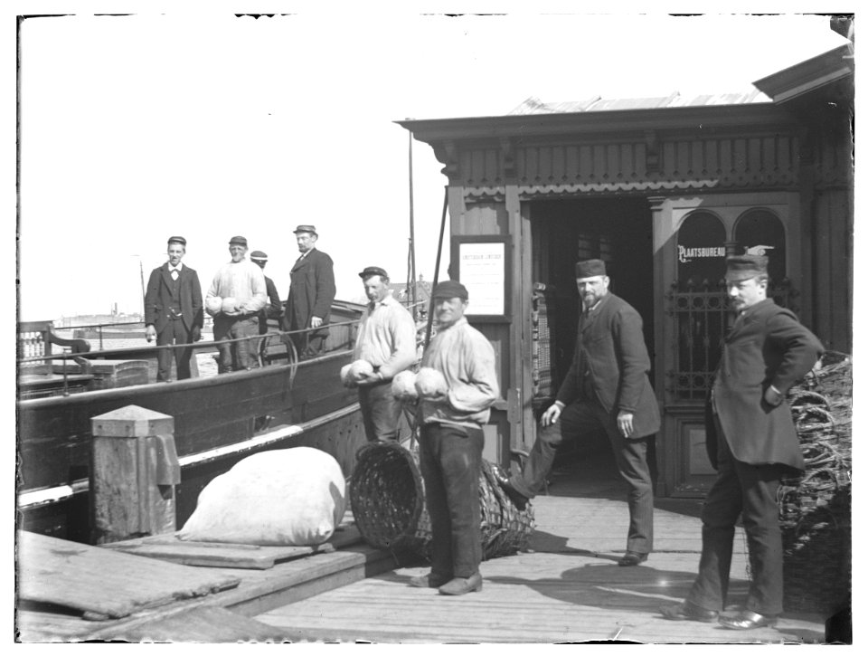 Ruijterkade (De), foto 2 Jacob Olie (max res)