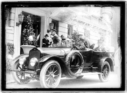 Russian envoys to Wash., D.C., June 1917 LCCN2016850934