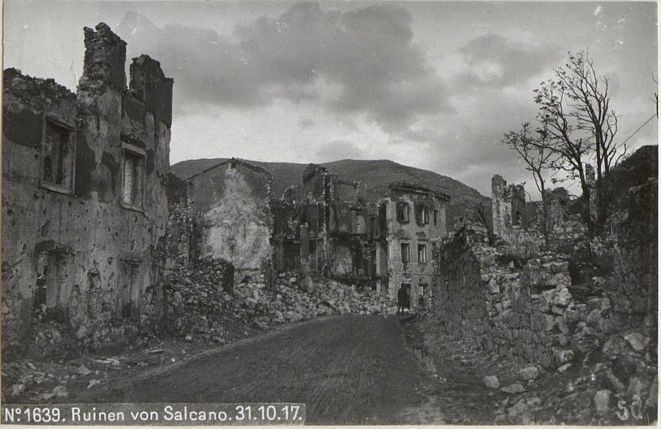 Ruinen von Salcano.31.10.17. (BildID 15607900)