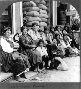 Russian peasants LCCN2004673100
