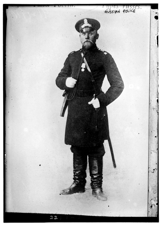 Russian Policeman LCCN2014689739