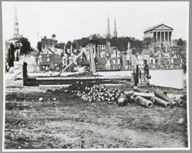 Ruins of Richmond, Va., April 1865 LCCN2014645782
