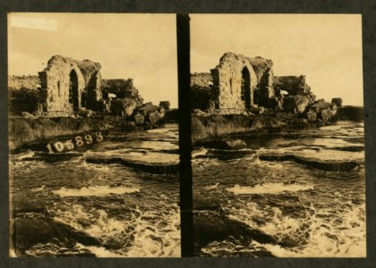 Ruins of the citadel at Athlit, Palestine LCCN2004672910