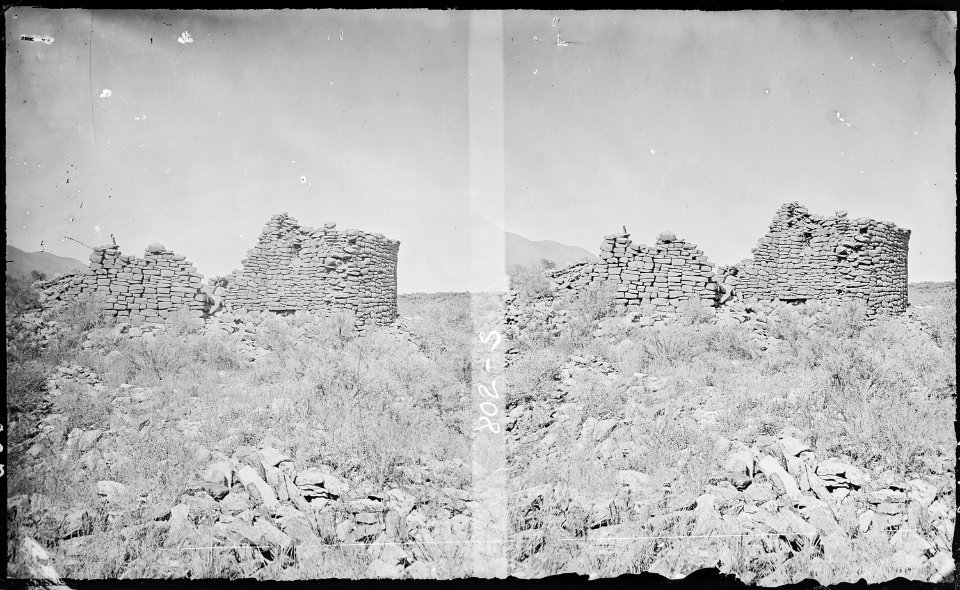 Ruins of tower about the head of the McElmo. Montezuma County, Colorado. - NARA - 517579
