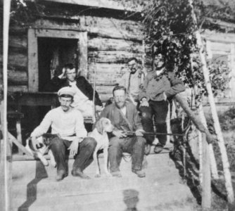 Russischer Photograph - Diener (2) (Zeno Fotografie)