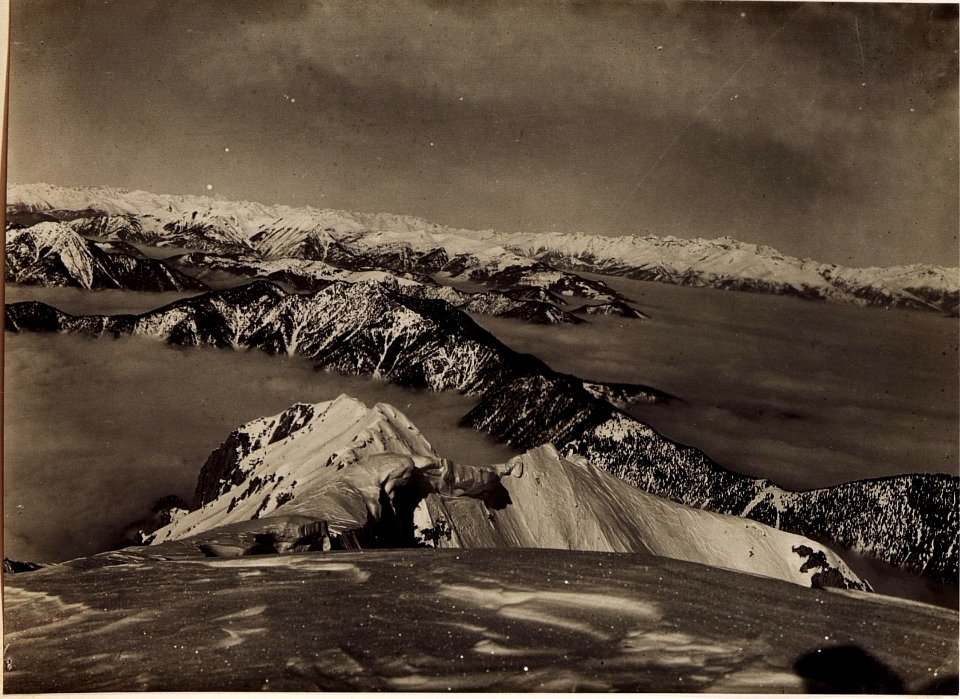 Rund Panorama vom Dobratschgipfel gegen Margart Wischberg Trogkofel u.s.w. (6 Negative) (BildID 15496962)